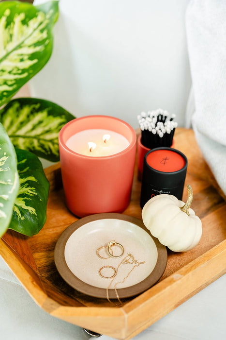 Earth & Ember 13 oz: Golden Pumpkin