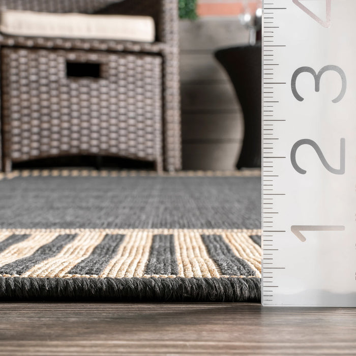 Asha Simple Border Indoor/Outdoor Area Rug: Dark Grey / Rectangle / 6' 7" x 9'
