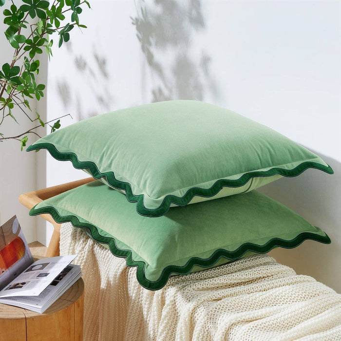 Maleku Pillow Covers (2-Pack) - Green/Light Green: 20x20 inch