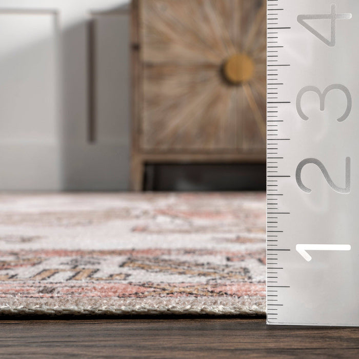 NuLOOM Nyan SplashGuard Machine Washable Area Rug: Beige / Rectangle / 5' x 8'