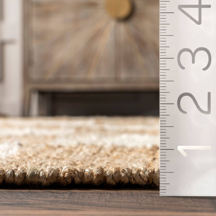 Christana Traditional Checkered Jute Area Rug: Ivory / Rectangle / 6' x 9'
