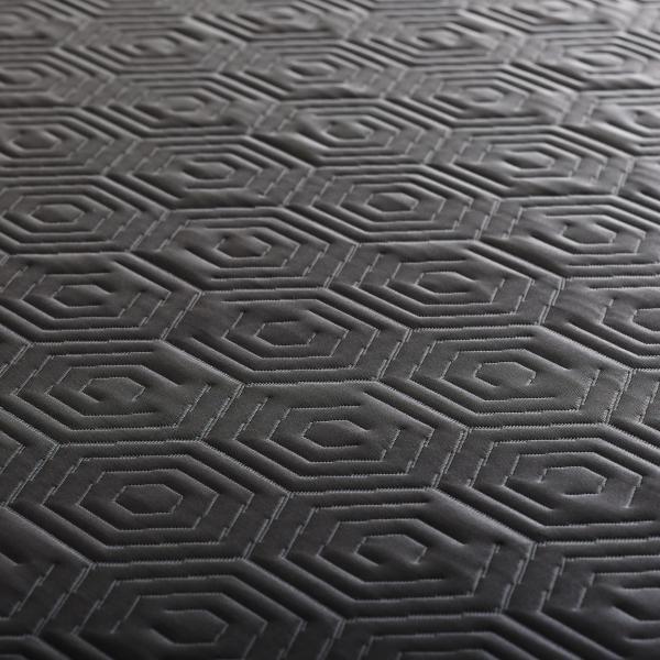 Peak - King ActivAir Hybrid Mattress + HyperChill Cover - Black