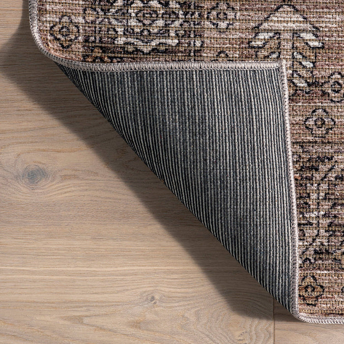 Redwood Vintage Machine Washable Area Rug: Taupe / Rectangle / 6' x 9'