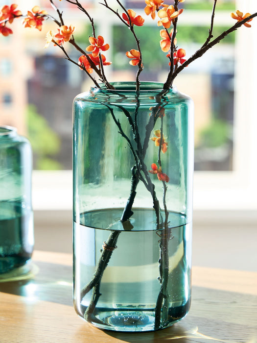 Inisland - Vase