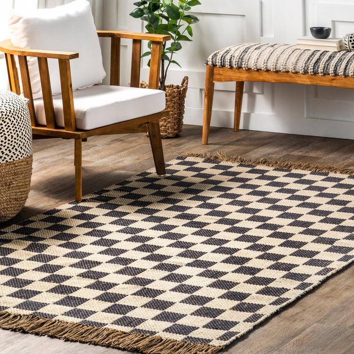 Connie Checkered Wool/Jute Tasseled Area Rug: Gray / Rectangle / 6' x 9'