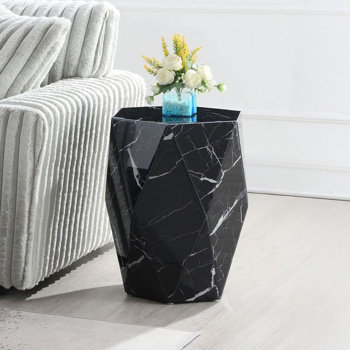 Dara - Table