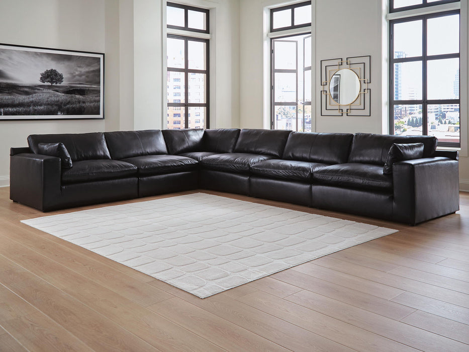 Emilia - Sectional