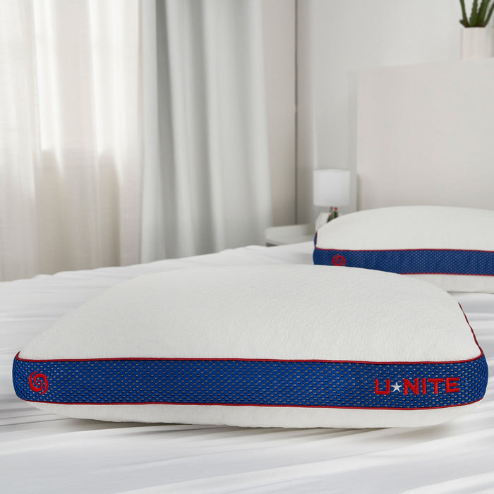 U-NITE - Pillow - White