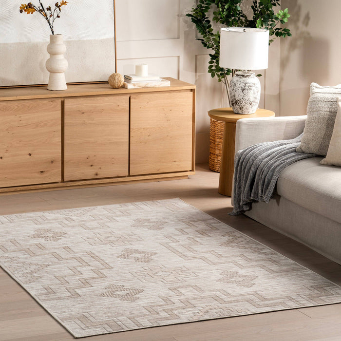 Avni Southwestern Machine Washable Area Rug: Ivory / Rectangle / 5' x 8'