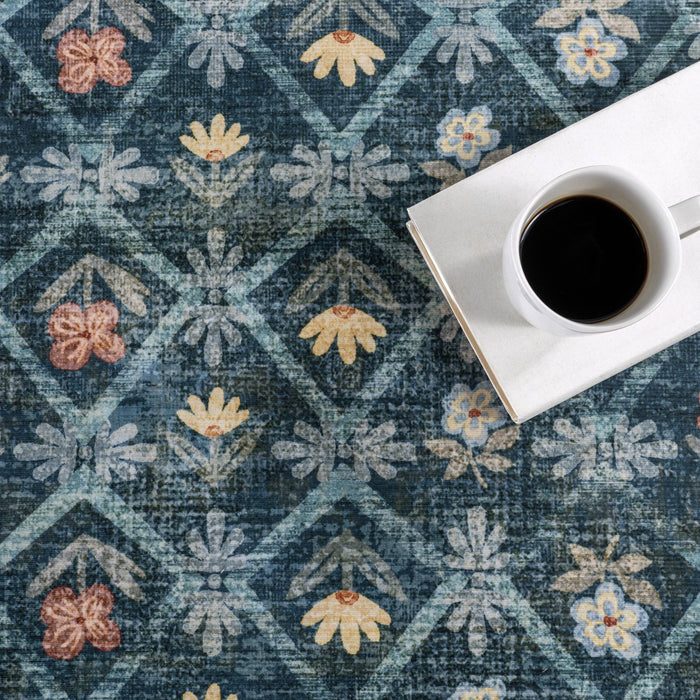 NuLOOM Valley Floral Washable Area Rug: Teal / Rectangle / 5' x 8'