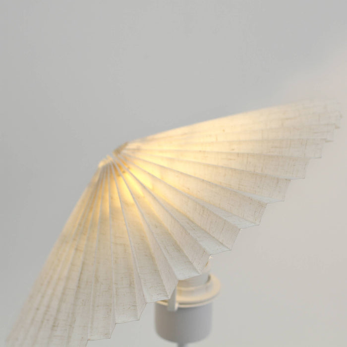 Piairie Table Lamp: Black