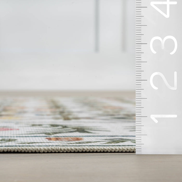 NuLOOM Erina Floral Washable Area Rug: Ivory / Rectangle / 5' x 8'