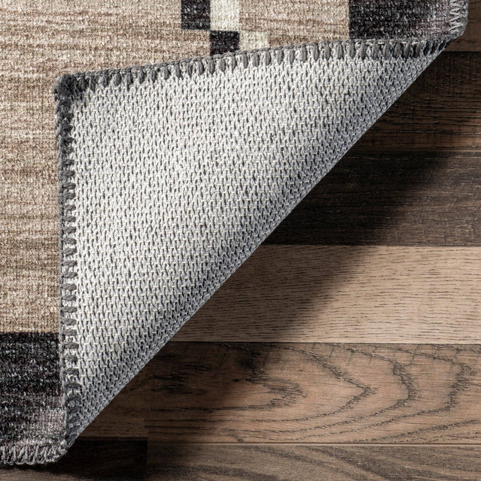 Colbie Tribal Machine Washable Area Rug: Ivory / Rectangle / 5' x 8'