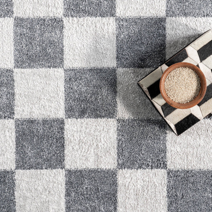 Naya Checkered Machine Washable Area Rug: Beige / Rectangle / 7' 10" x 10'