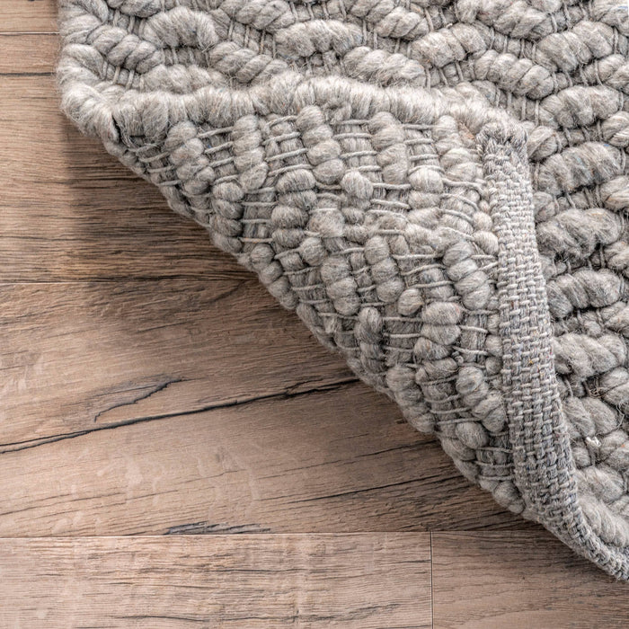 Glendora Hand Woven Chevron Area Rug: Ivory / Rectangle / 5' x 8'