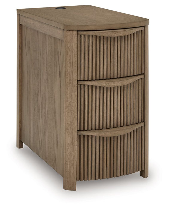 Camdill - Chair Side End Table