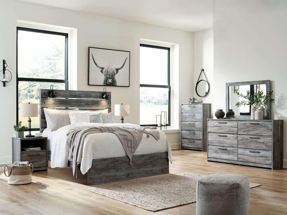 Baystorm - Six Smooth Drawer Dresser