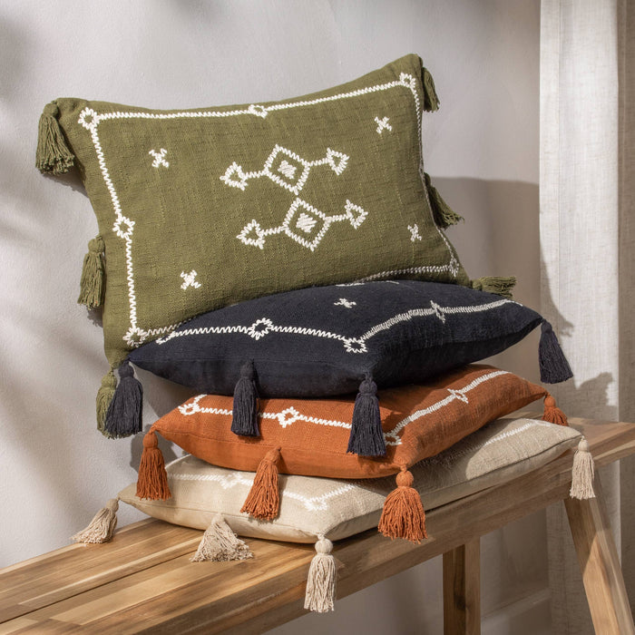 Folis Cushion Khaki: Khaki / Feather Filled / 30 x 50cm