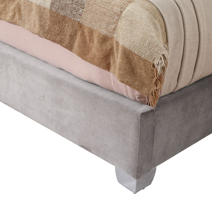 Lacey - King Bed Kit - Silver Gray